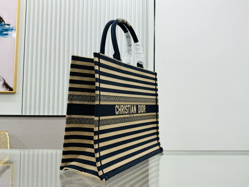 Dior Shopping Bags